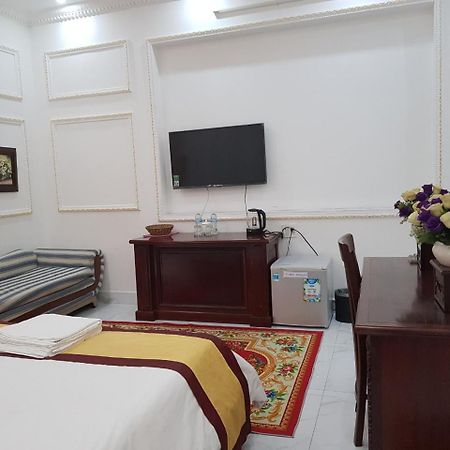 Kim Cuong - Hotel Near Tan Son Nhat Airport Ho Şi Min Exterior foto