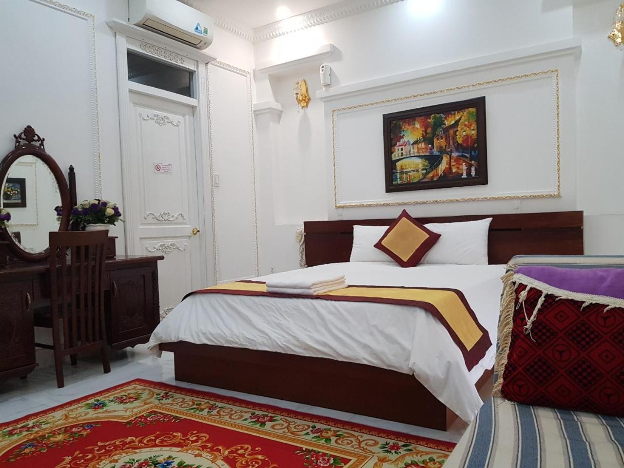 Kim Cuong - Hotel Near Tan Son Nhat Airport Ho Şi Min Exterior foto